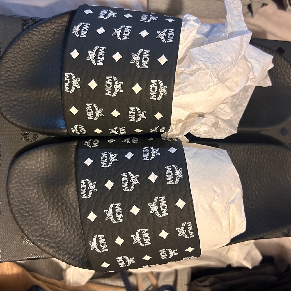 Brand new black MCM slides